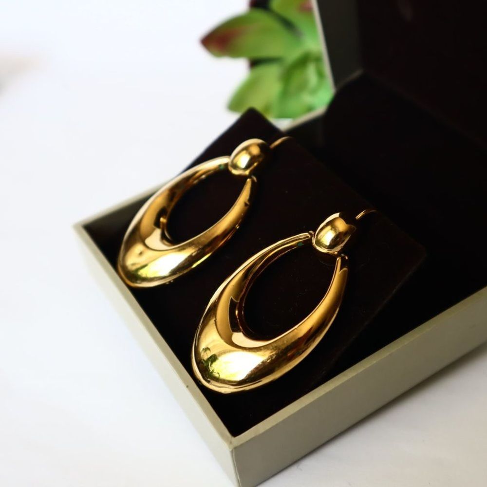 Vintage Napier Tear Drop Clip Screw Earrings